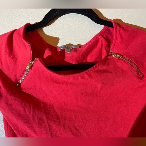 Charlotte Russe Red Crop Top with Zippers - Picture 2 of 4